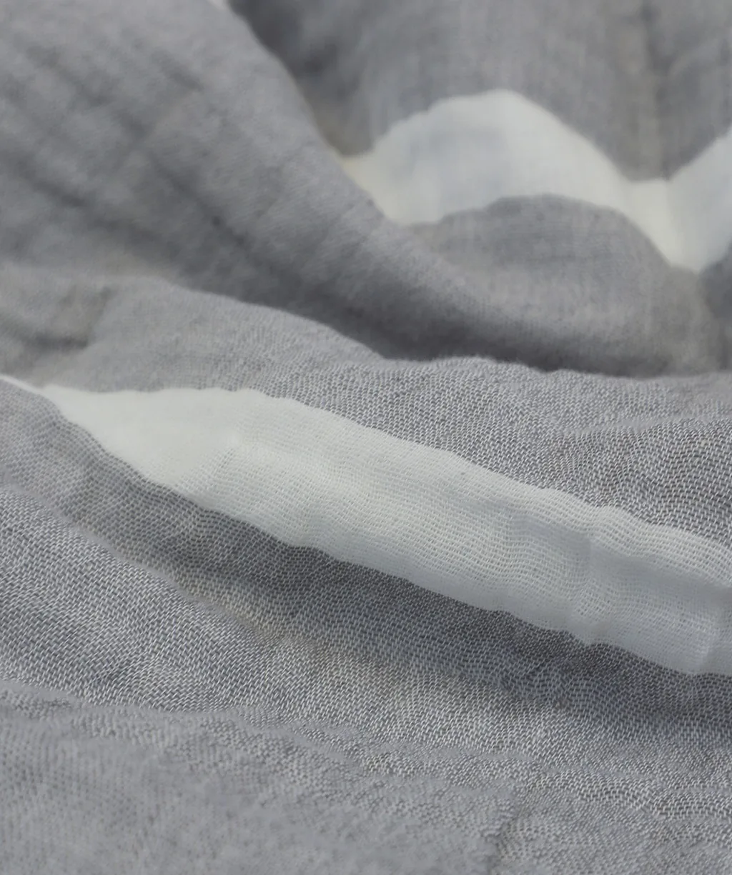Faro Grau – Material