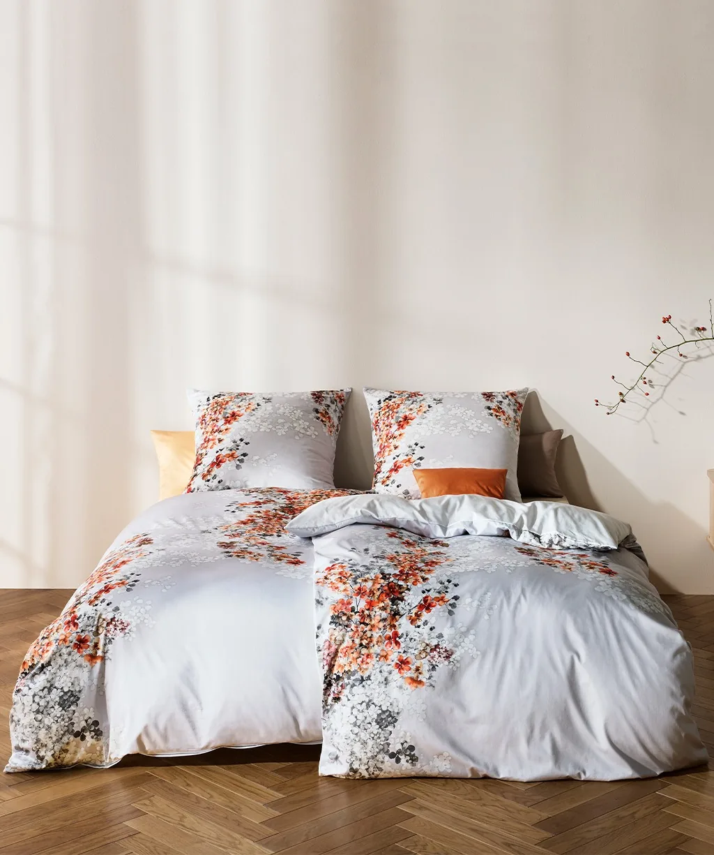 fleuresse® Black Premium Schweizer Satin Bettwäsche aus Schweizer Satin