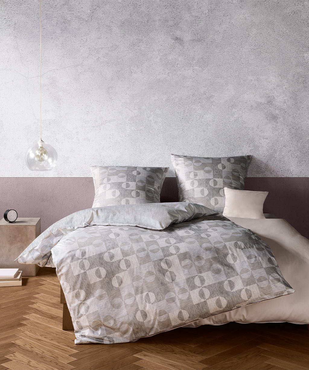 fleuresse® BLACK PREMIUM | Schweizer Satin-Bettwäsche mit Digitaldruck